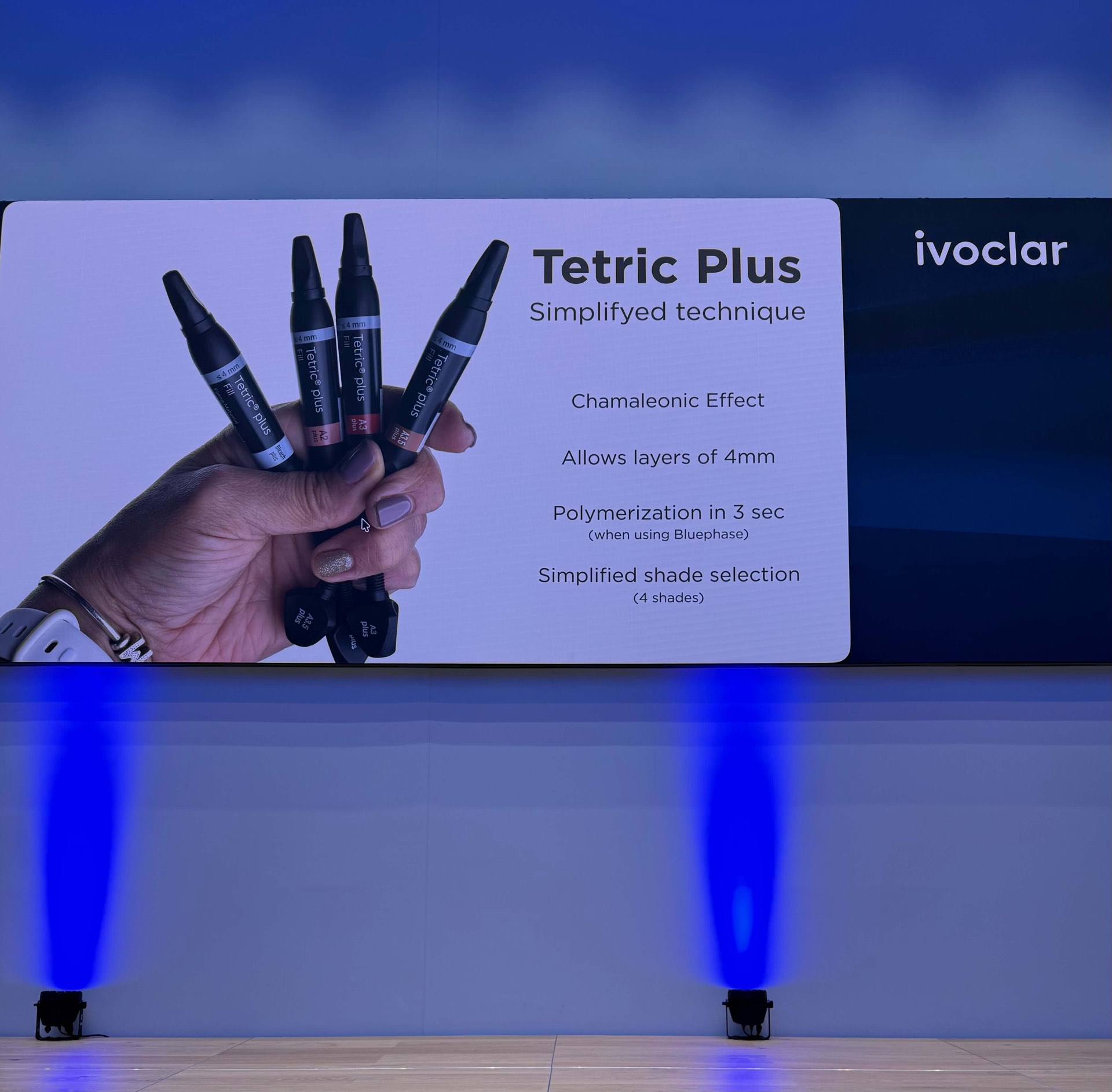 Presentación del material Tetric Plus